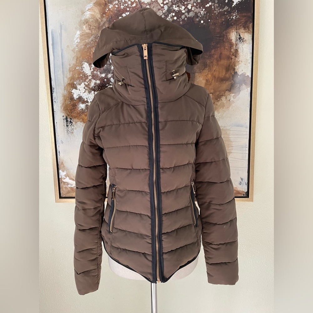Zara puffer jacket faux fur collar gold toned hardware coat size M ~